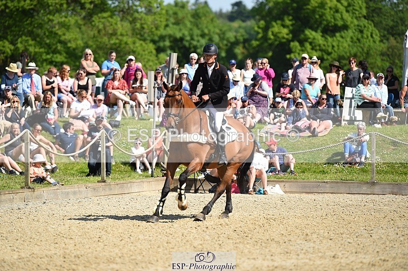 230528-101458-14850 - 260-LOW_MOOR_LUCKY-Tom_Woodward-SJ