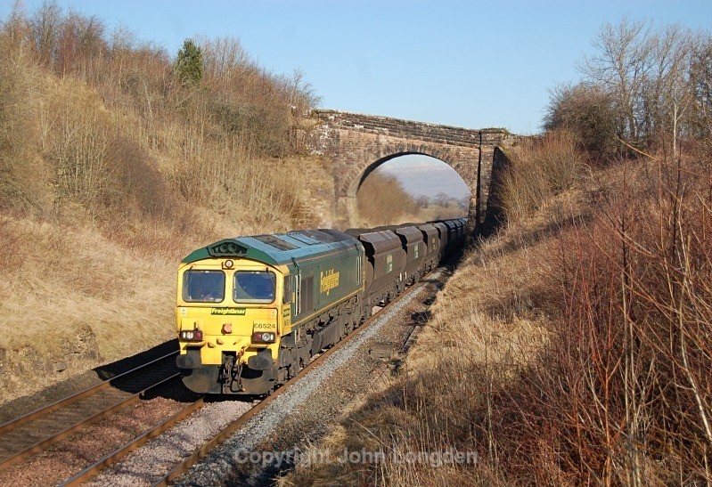 28.2.13 - 66524 6E76 Hunterston - West Burton, Soulby Rd Bridge - Soulby Road Bridge