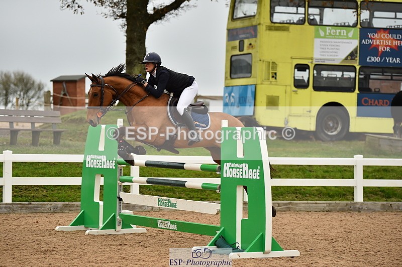 231122A-134500-00498 - Cls 5 Foxhunter & 1.20m Open