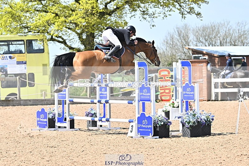 240509A-140400-02193 - Cls 10 National 1.30m Open