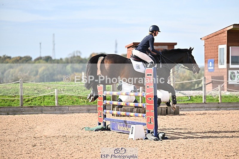 251001-134935-00401 - Cls 4 Newcomers and 1.10m Open