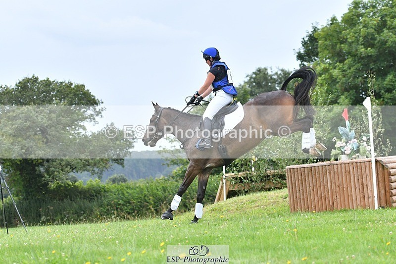 240803-105430-01429 - 008-Jodie_Coombes-TATTYGARE_LAST_DELIGHT