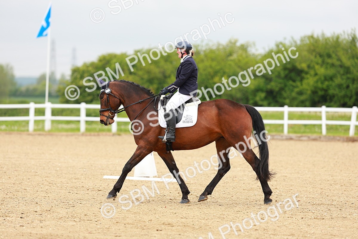 SBM_004644 - Class 15 - Novice 5