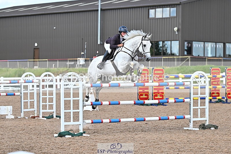 240619A-165218-01301 - Cls 6 National 1.30m and 1.40m