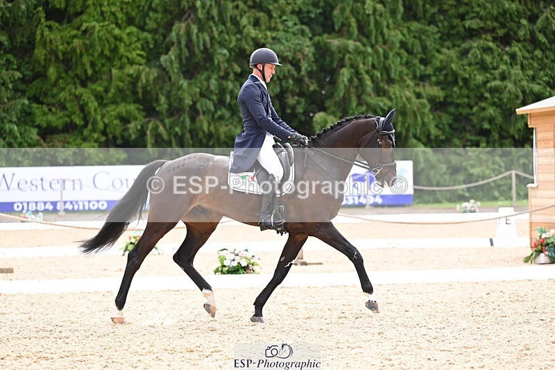 240524-104023-08197 - 514-CROSSBORDER_RADAR_LOVE-Raf_Kooremans