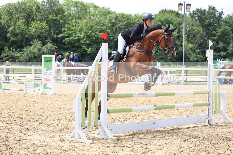 3E7A9818 - Class 9: Senior British Novice/90cm open