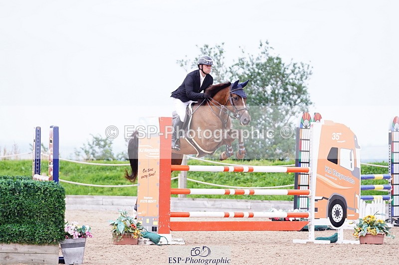 240803A-104744-07285 - Cls 29 Snr Foxhunter