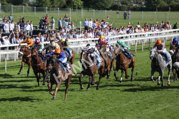 yr12062021r7-24 - Race 7 5.25pm Sky Bet Stakes