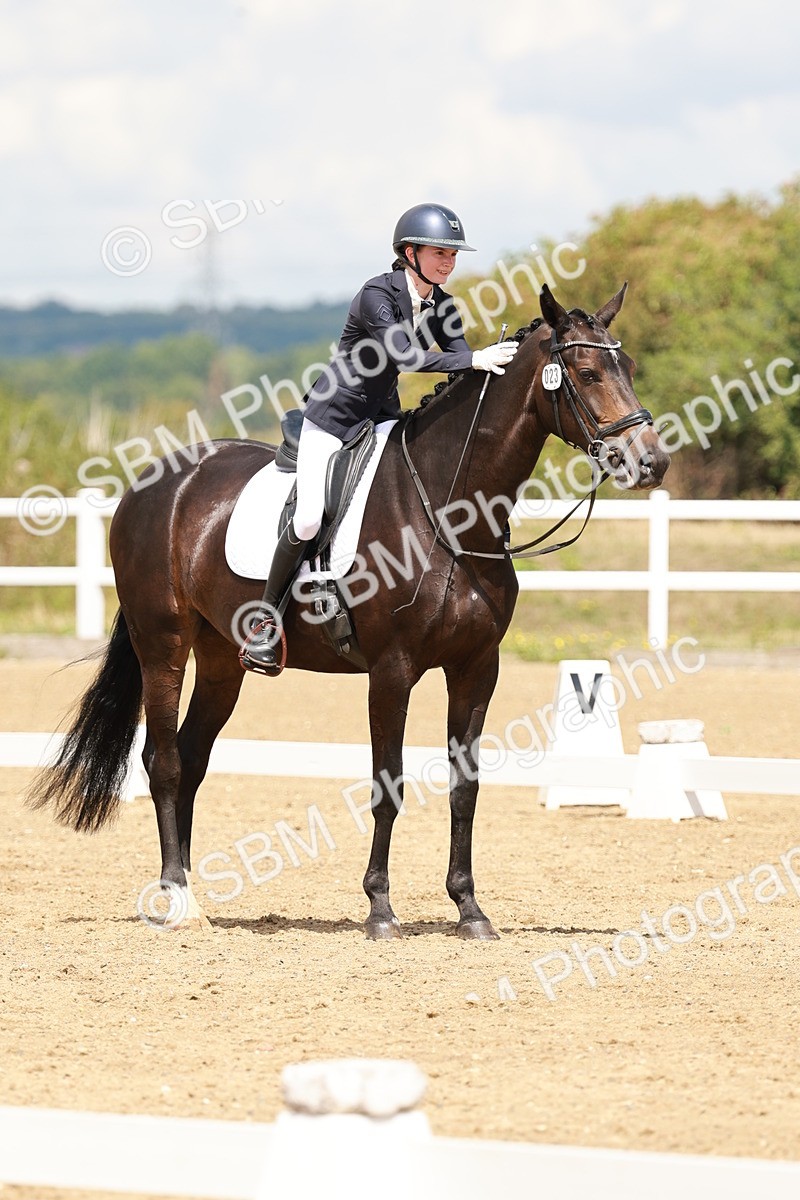 SBM_000919 - Class 4 - Novice 5