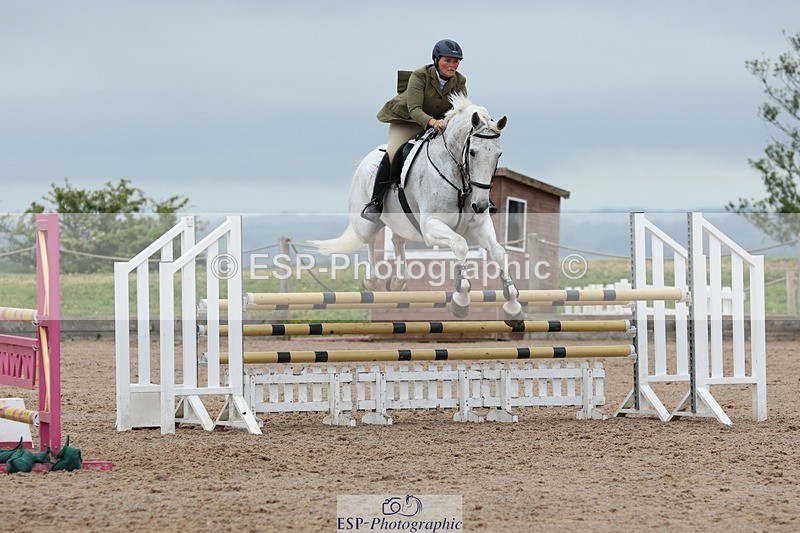 250524-094411-03921 - Cls 13  A&B 1.05m & 1.10m open