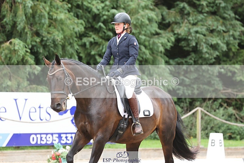 240810-140928-03570 - 131-Georgina.Young-Minuet1v