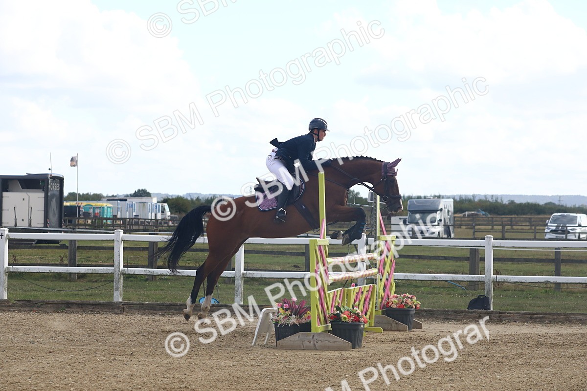 SBM_008121 - Class 14 - 1m Champs