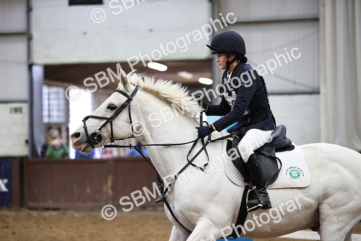 SBM_001761 - Class 5 - Henlow Veterinary Hospital 70cm