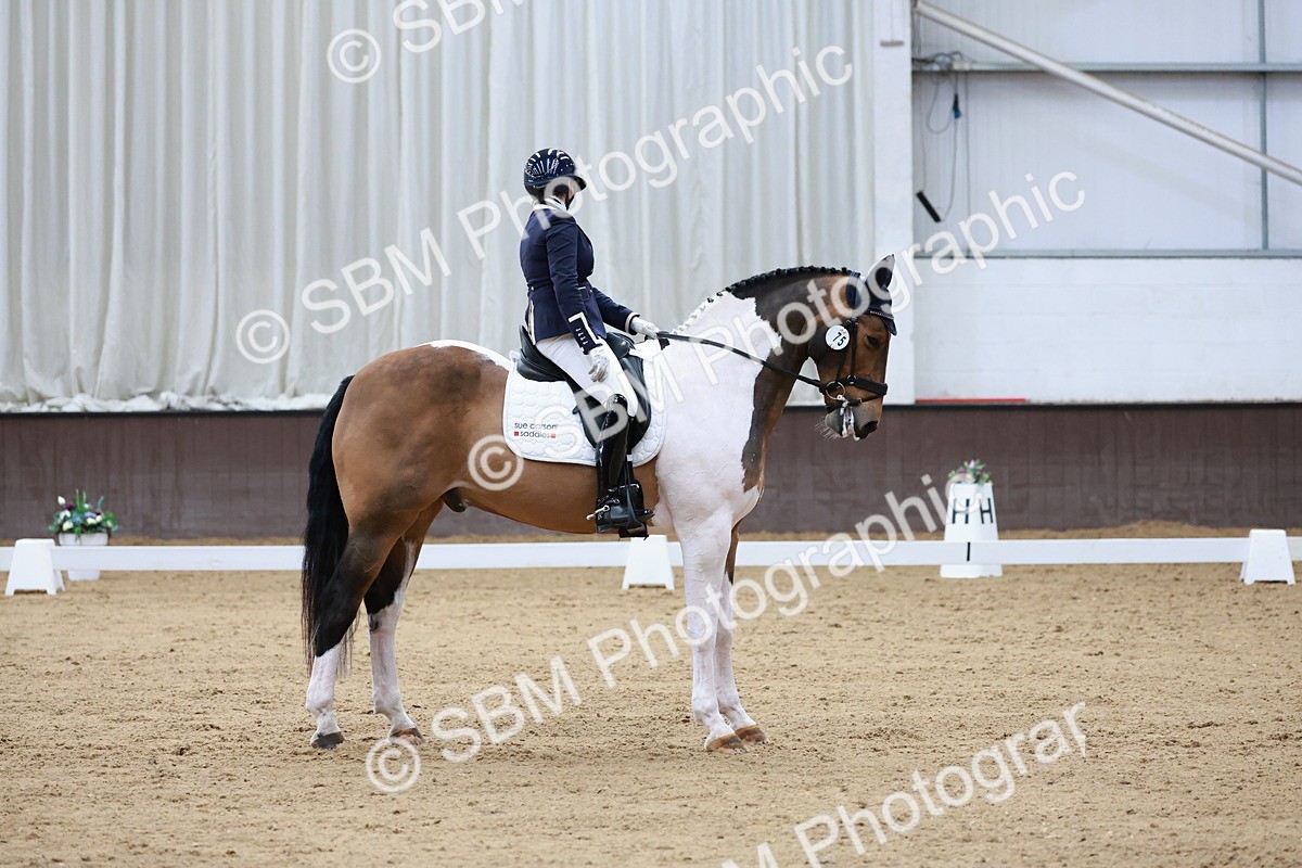 SBM_008242 - Class 6b - Novice 6 - 9.28-10.41