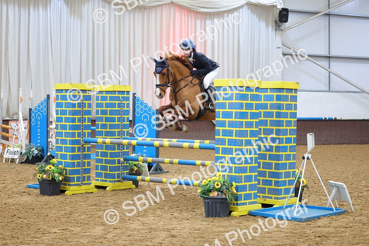 SBM_008245 - Class 21 - Nupafeed Supplements Senior Discovery/ 1m Open - First Round (1.00m)