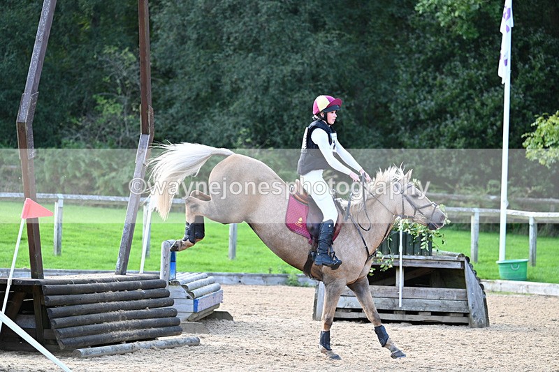 WJ7_5293 - Time 15:56 to 16:17