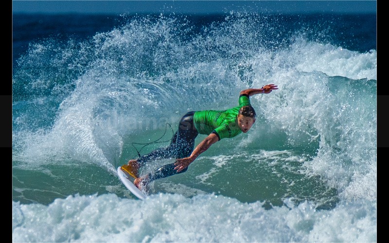 Carving the wave by Glyn Kaye - 1st Place - KDT ANNUAL DIGITAL COMP 2024