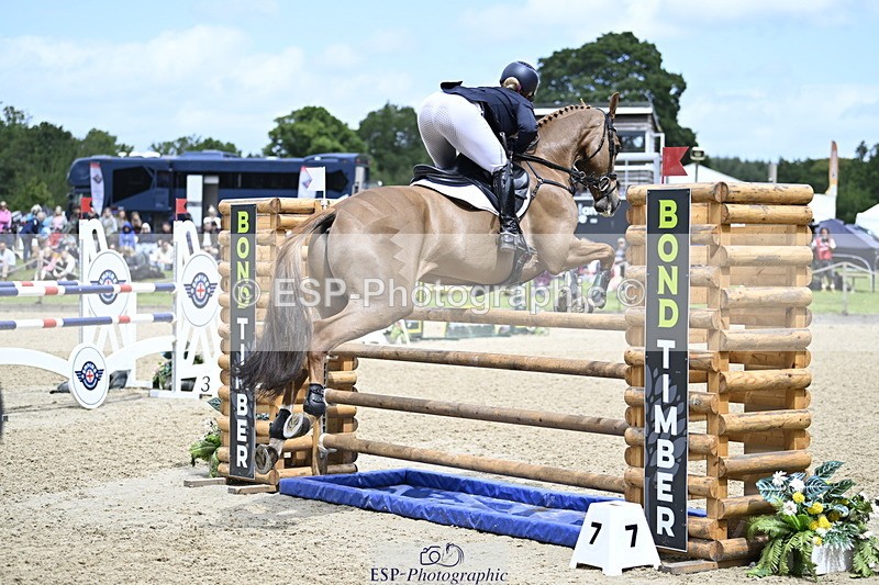 250525A-114751-17128 - B-370-Emma.Hyslop-Webb-KBS.TIME.TRAVEL