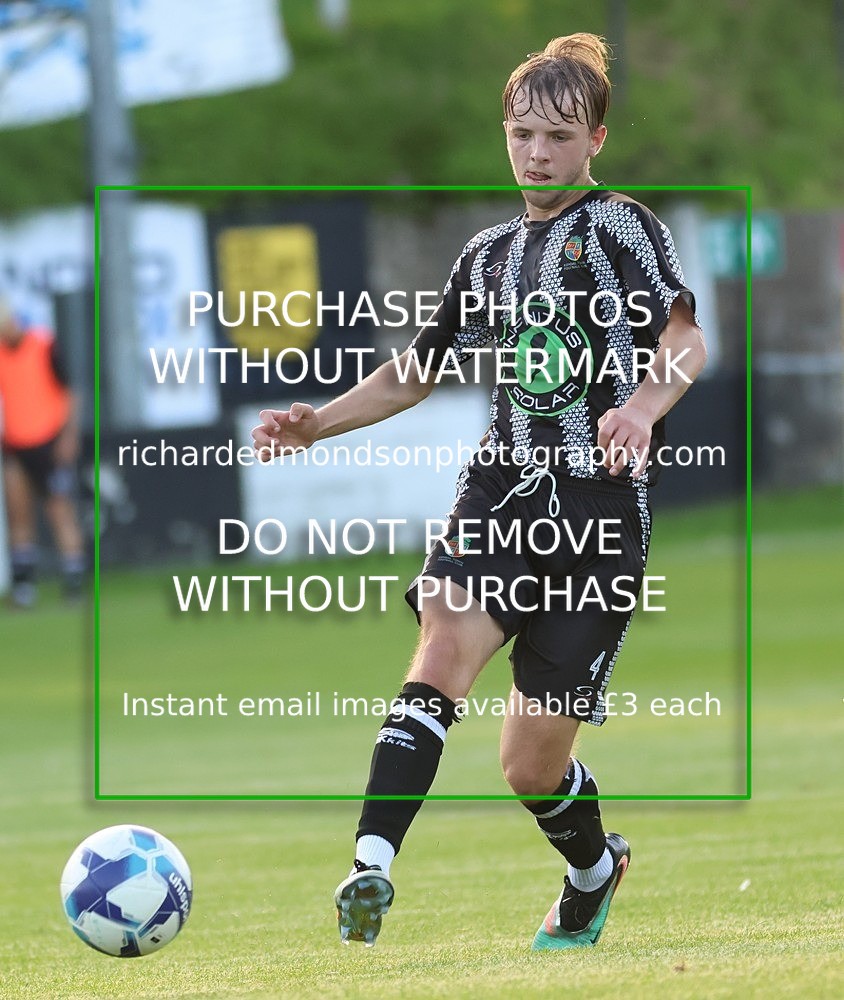 533A5390 - Kendal Town vs Kendal United