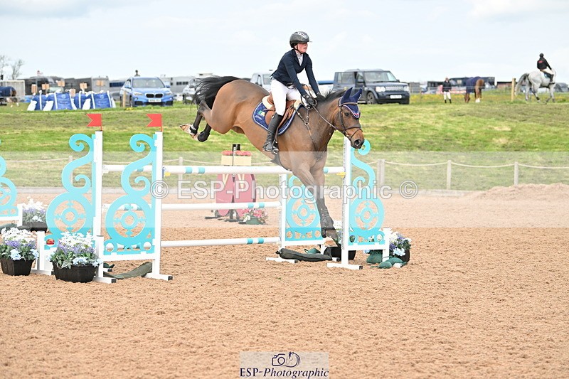 240418A-152352-04677 - Cls 9, 2 Star Big Tour 1.40m