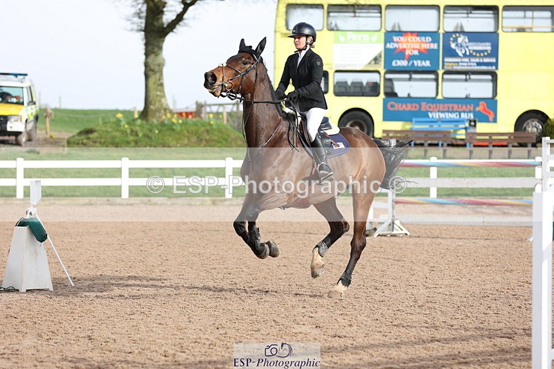 240223A-152410-02285 - Cls 6 Foxhunter and 1.20m Open