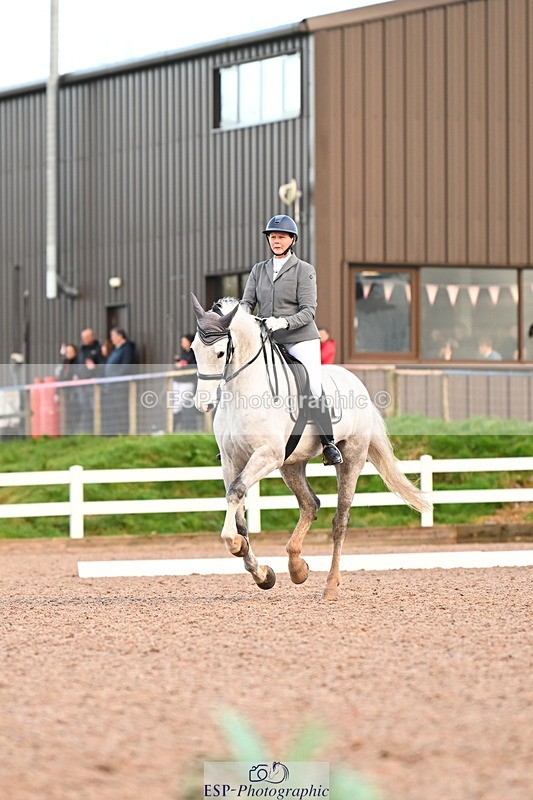 240218A-105754-06237 - 133-Katharine.Lewis-SLS.Maurits