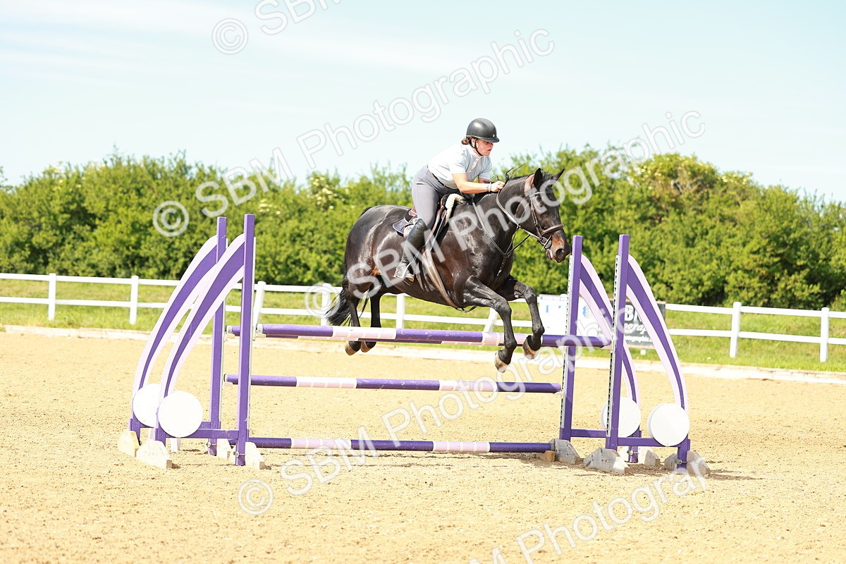 SBM_002516 - Class 4 - Senior Newcomers - 1.10m