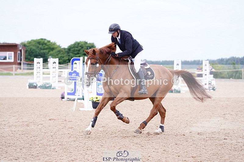 240803A-111454-07389 - Cls 29 Snr Foxhunter