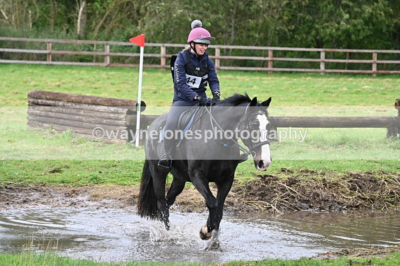 WJ6_4089 - Time at Photographer 11:48 to 11:56