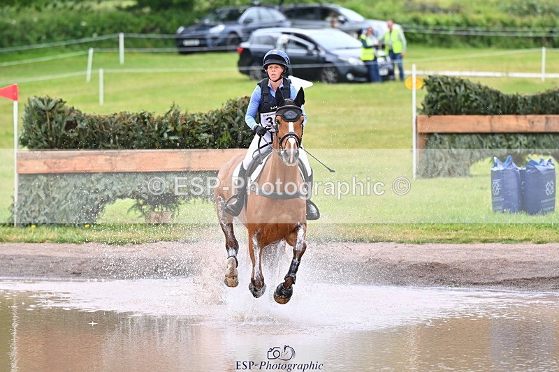 250524A-114106-09940 - B-307-Rosalind.Canter-SILVESTERS.FINESSE