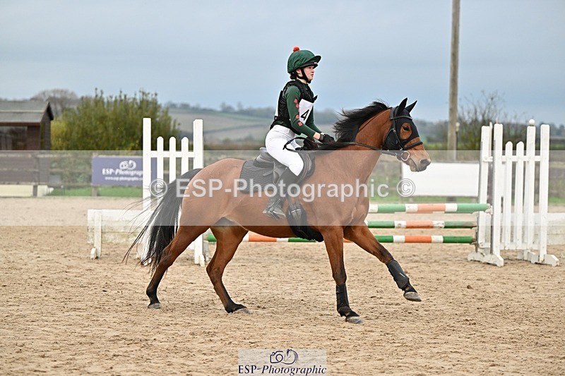 241110-154139-01296 - 80-85cm Arena Eventing