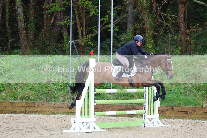 3E7A1584 - Class 6: Senior 1.05m