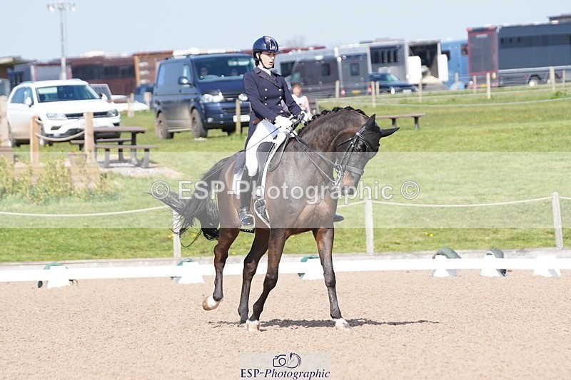 250404-150350-06840 - 161-Katie.Bailey-Hillgrounds.Wolkenhall