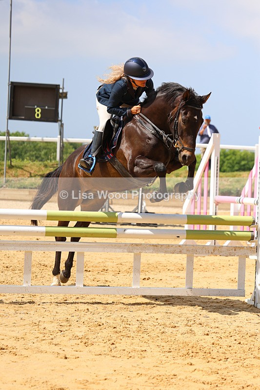 3E7A0238 - Class 9: Senior BN/90cm open