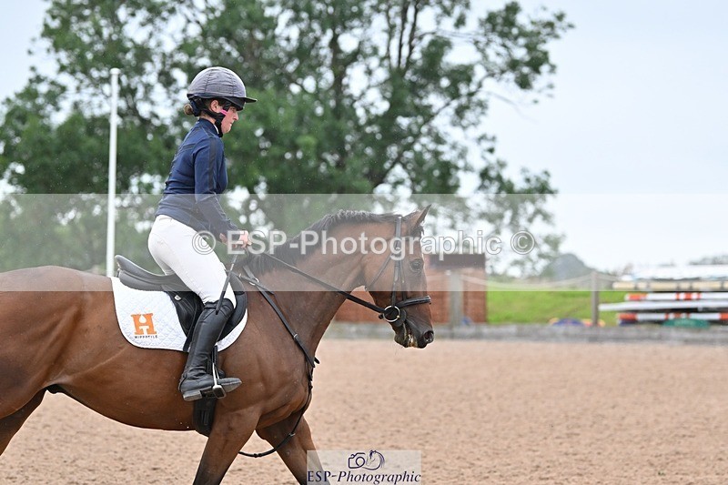 240813-181715-00624 - Classes 5 A&B & 6 80cm