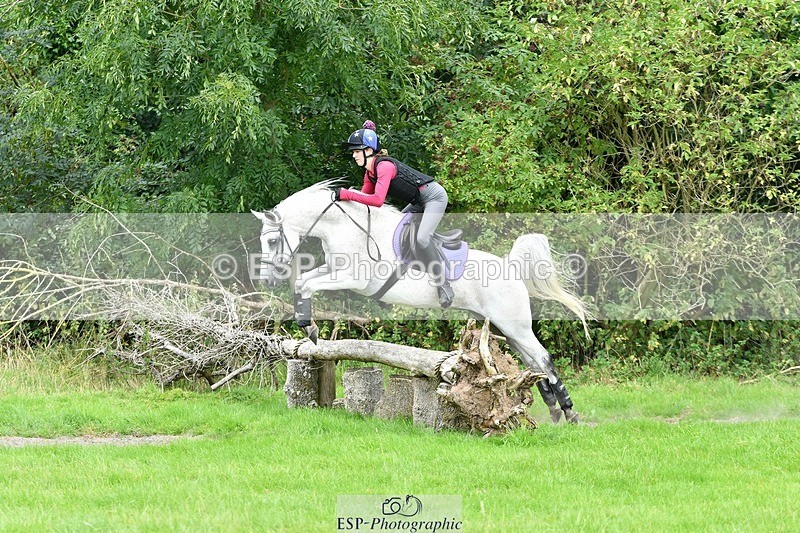 230817-133303-00996 - Theo's 1st Group - XC