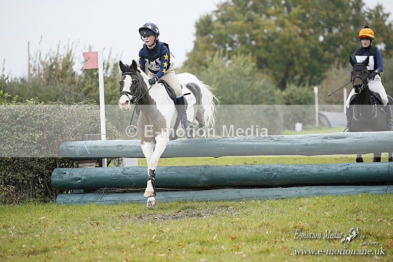 WWHT 181020 WWHT 181020 1550 - WWEC Intermediate Pairs (0.90m) 18/10/20