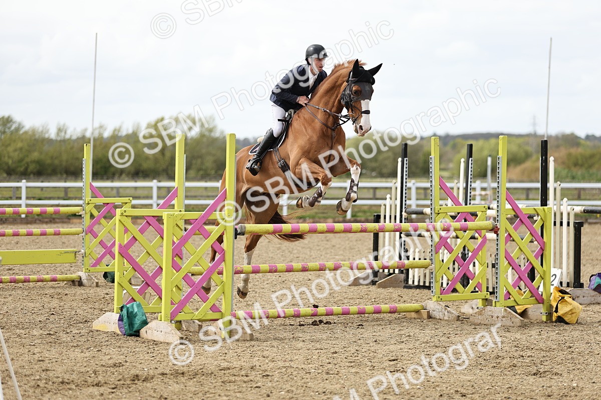 SBM_001250 - Class 4 - Senior Newcomers - 1.10m