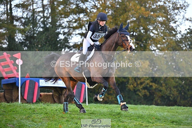 241026-093638-11013 - 351-Grace.Gillard-INDI