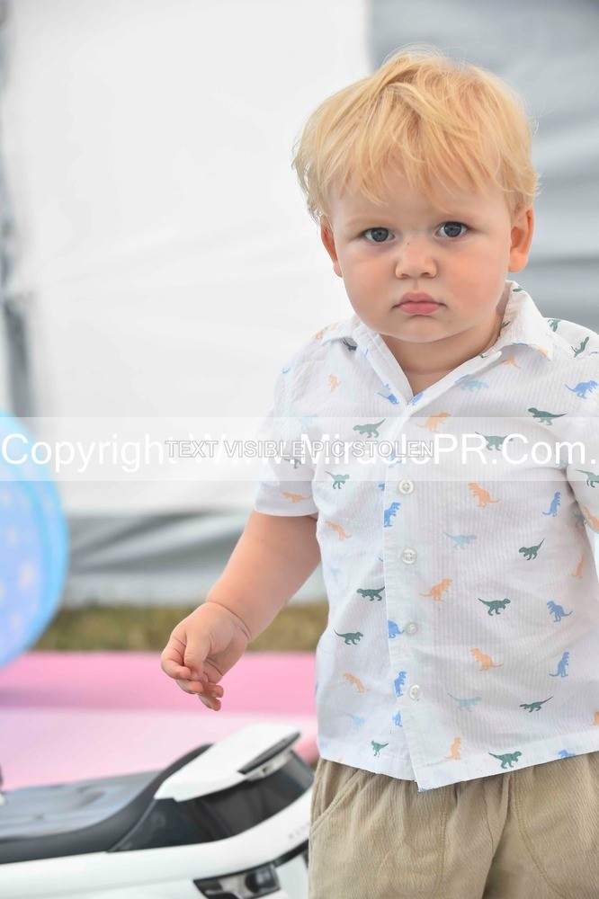 SH4_2276 - Bonny baby competition.