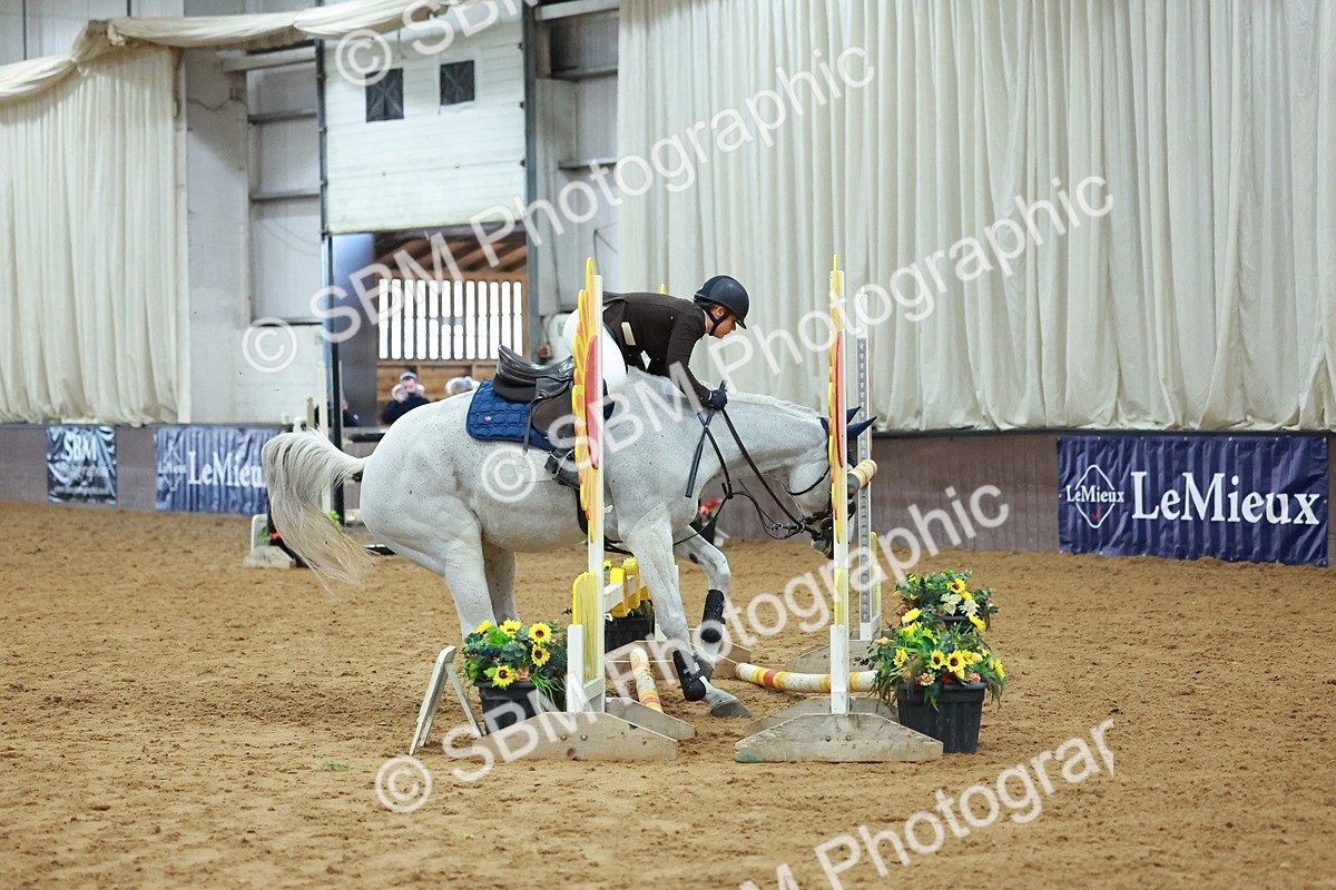 SBM_007283 - Class 19 - Senior Newcomers 1.10m