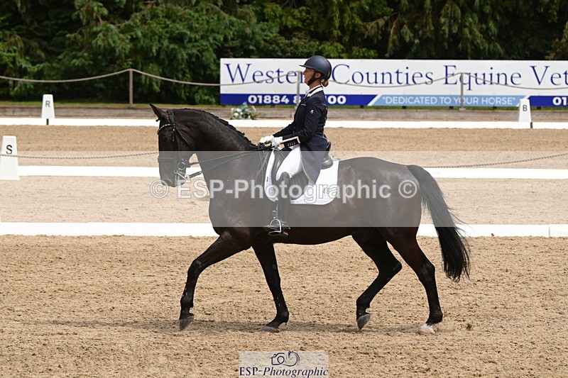 250719A-144249-06469 - 048-Elaine.Scott-Florava