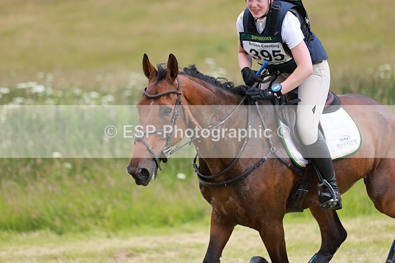 240630X-133856-7067 - 395-Tilly_Swanton-QUINTUS_GRANDIA_Z