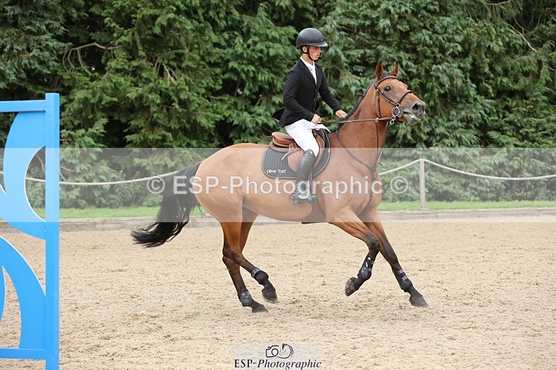 240817-153549-02303 - 06A Snr Fox 1.20m open