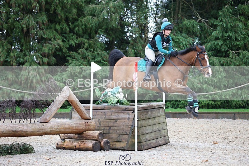 231118-140208-02105 - Cls 3 90cm