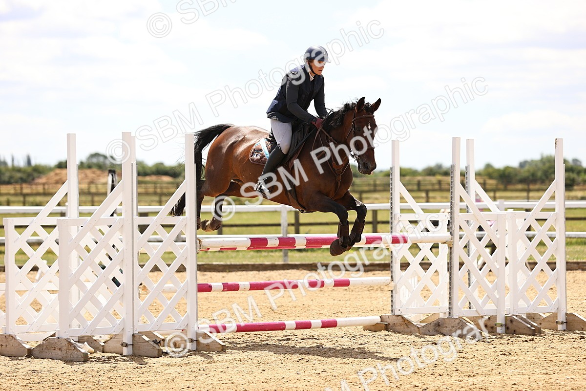 SBM_000921 - Class 5 - 1.05m Amateur Championship Qualifier