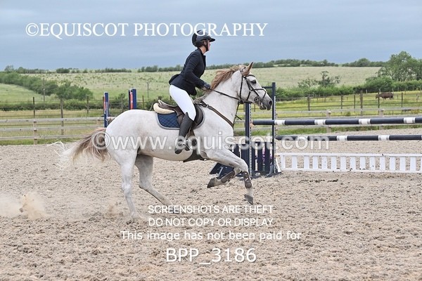 BPP_3186 - CLASS 11 STX-UK Pony Foxhunter/ 1.10m Open