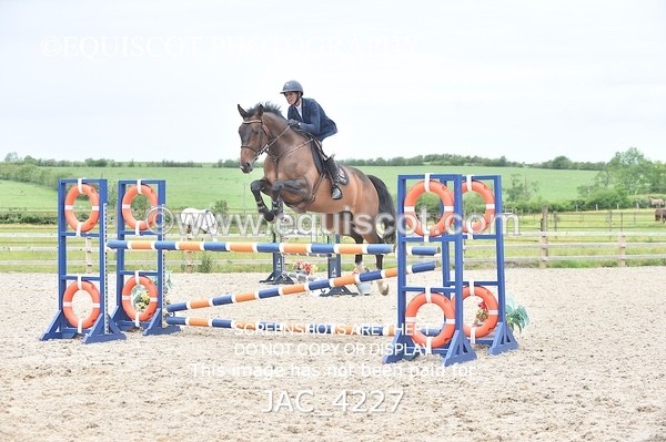 JAC_4227 - CLASS 6 Senior Foxhunter/ 1.20m Open