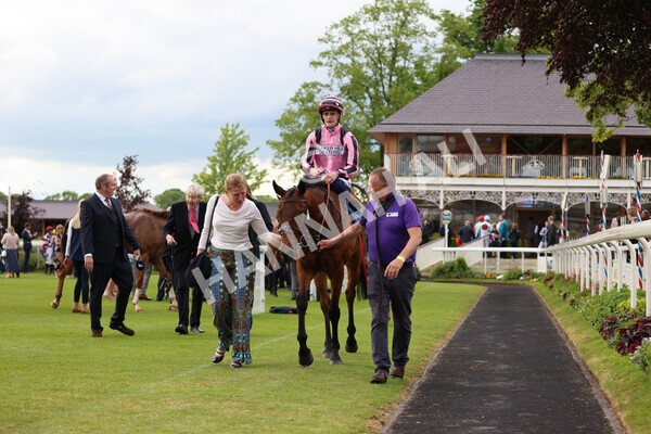 yr22052022r6-36 - Race 6: 6:05pm Sky Bet Sunday Series Stayers Stakes