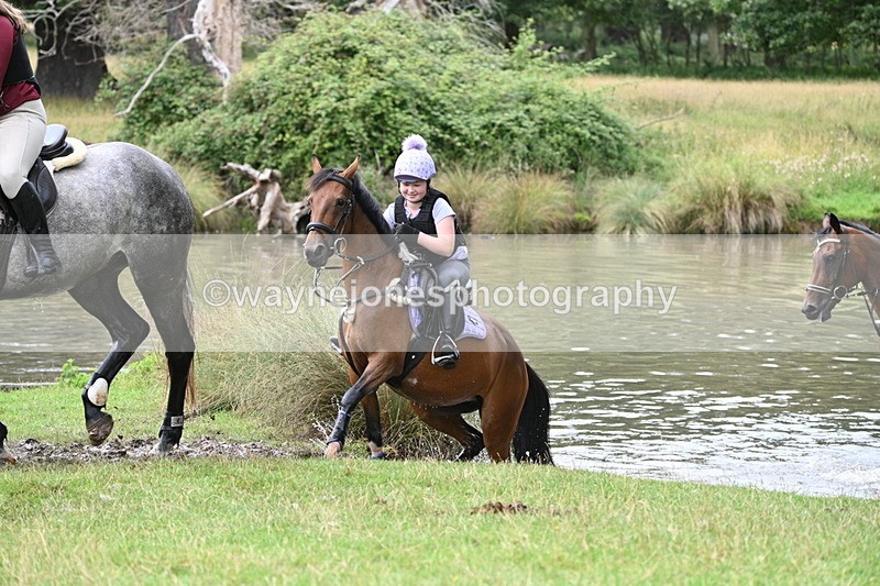 WJ7_3351 - Time at Water 12:15 to 12:50